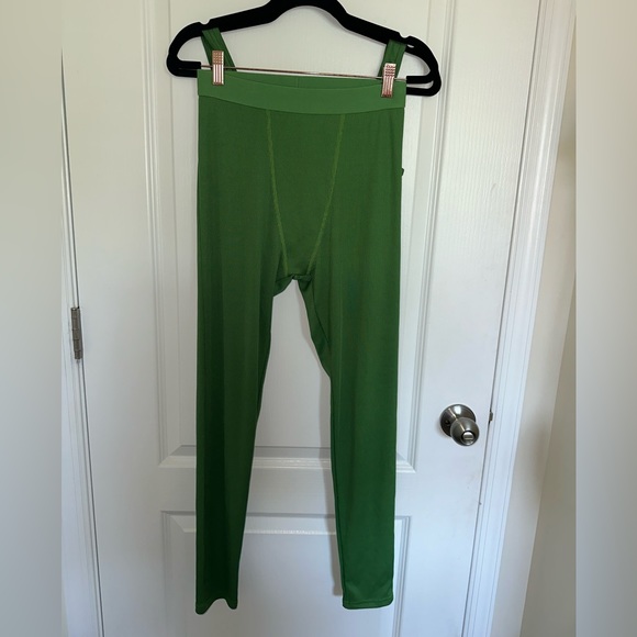 Green Ribbed Set - Picture 2 of 3